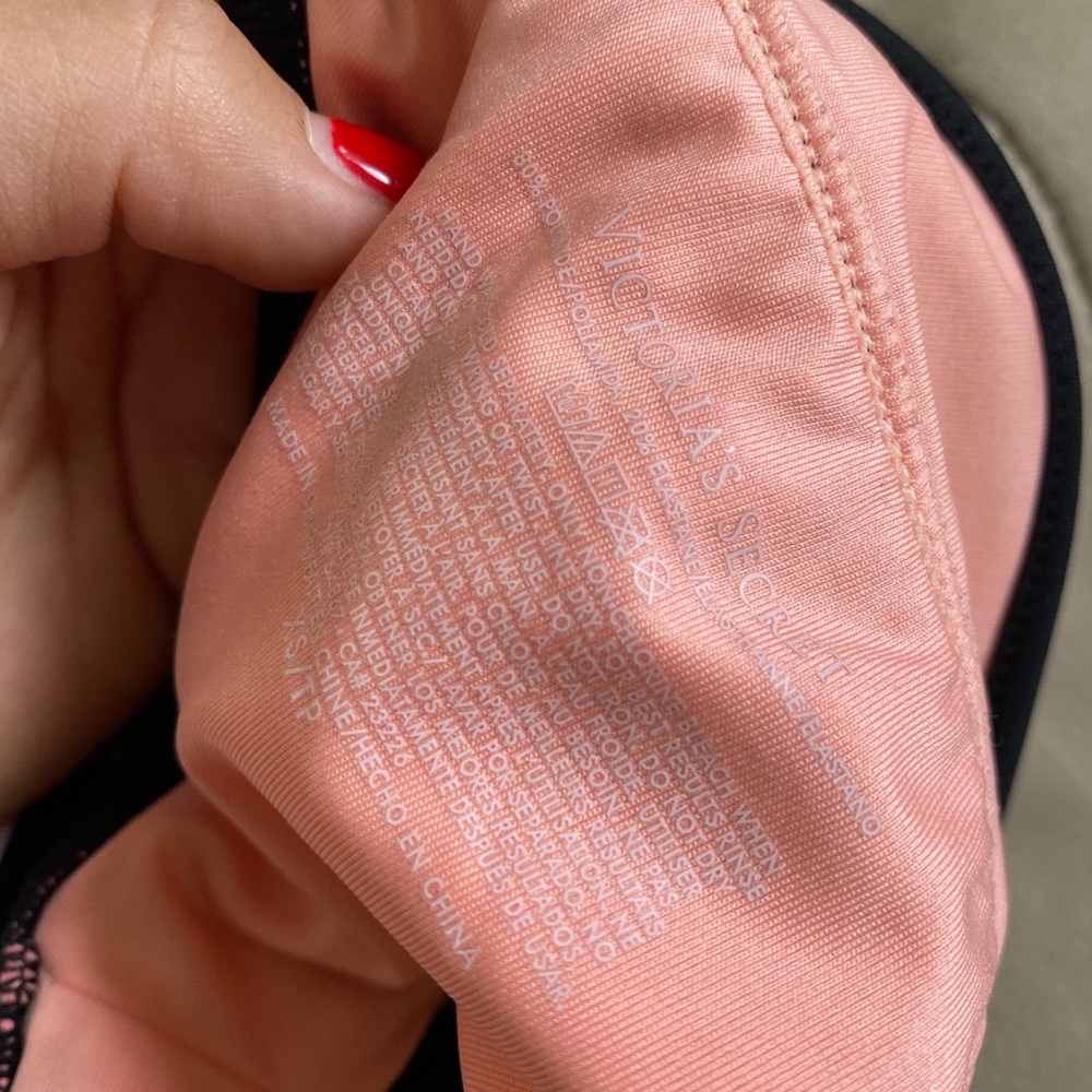 Bathing suit bottoms - Picture 4 of 4